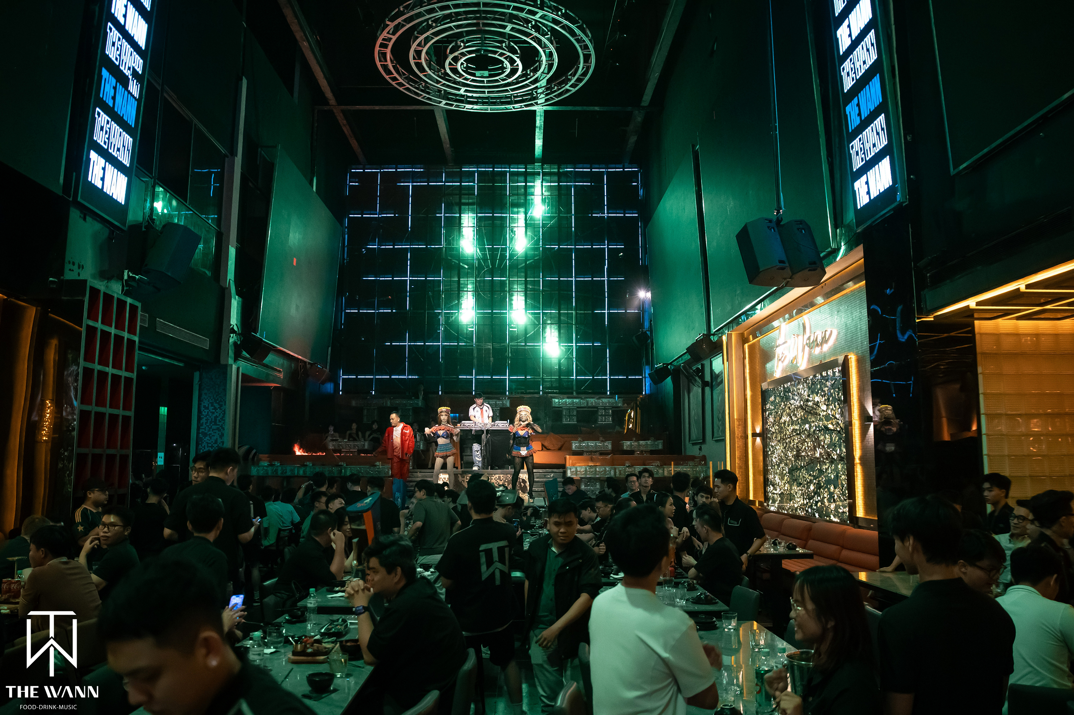 Ẩm thực tại NEW THE WANN